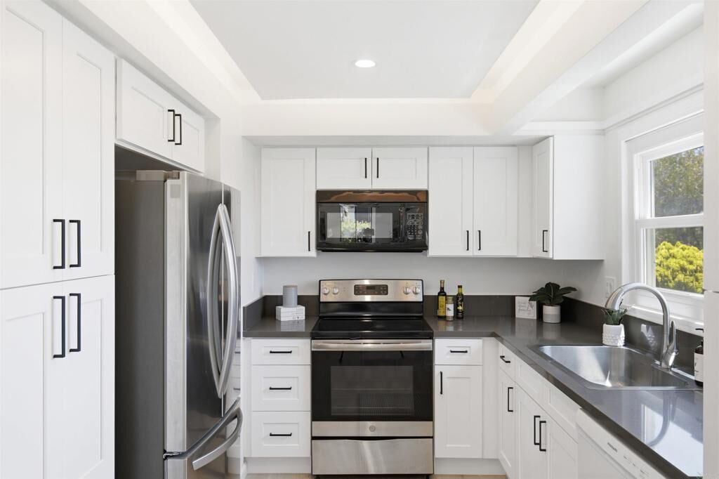 Property Photo: 3621 Vista Campana S 77 CA 92057