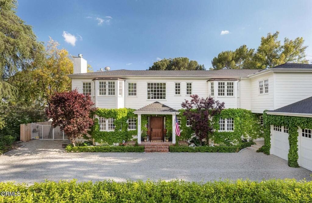 Property Photo:  1238 Green Lane  CA 91011 