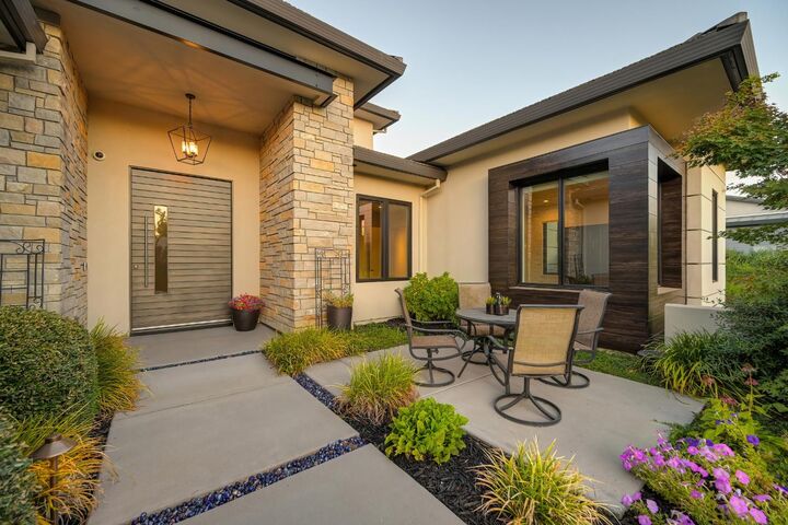 Property Photo:  8135 Tesoro Place  CA 95746 