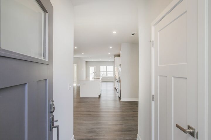 Property Photo:  103 Great Falls Ct  TN 37066 