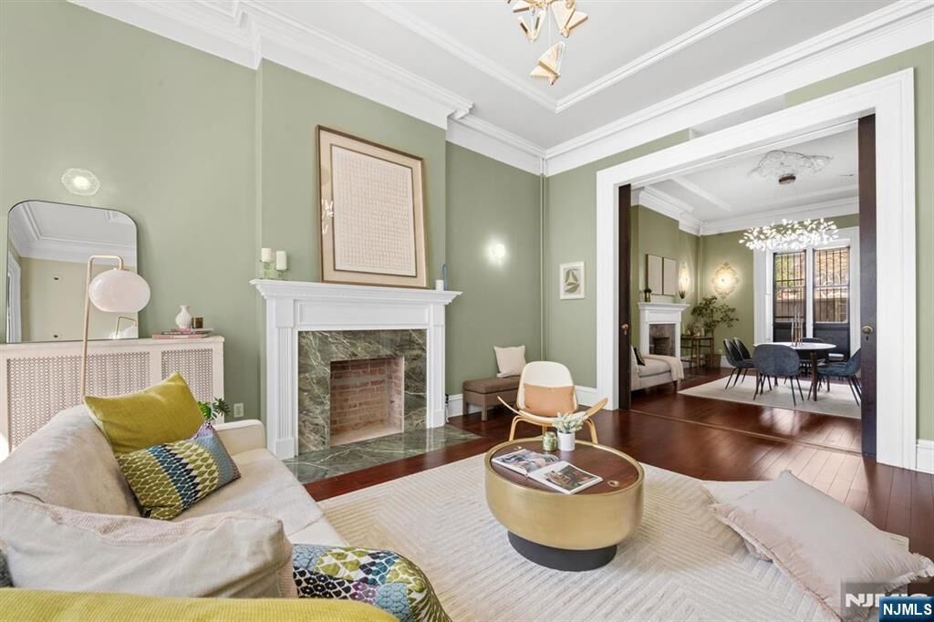 Property Photo:  274 Barrow Street  NJ 07302 