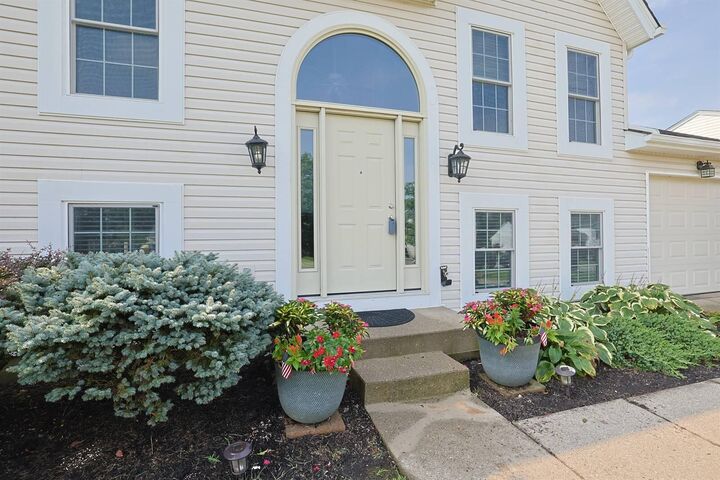 Property Photo: 214 Springwood Drive KY 41001