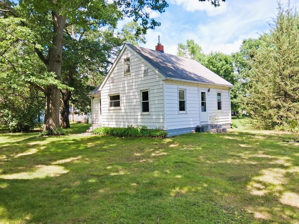 Property Photo: 714 5th Street SW MN 56345