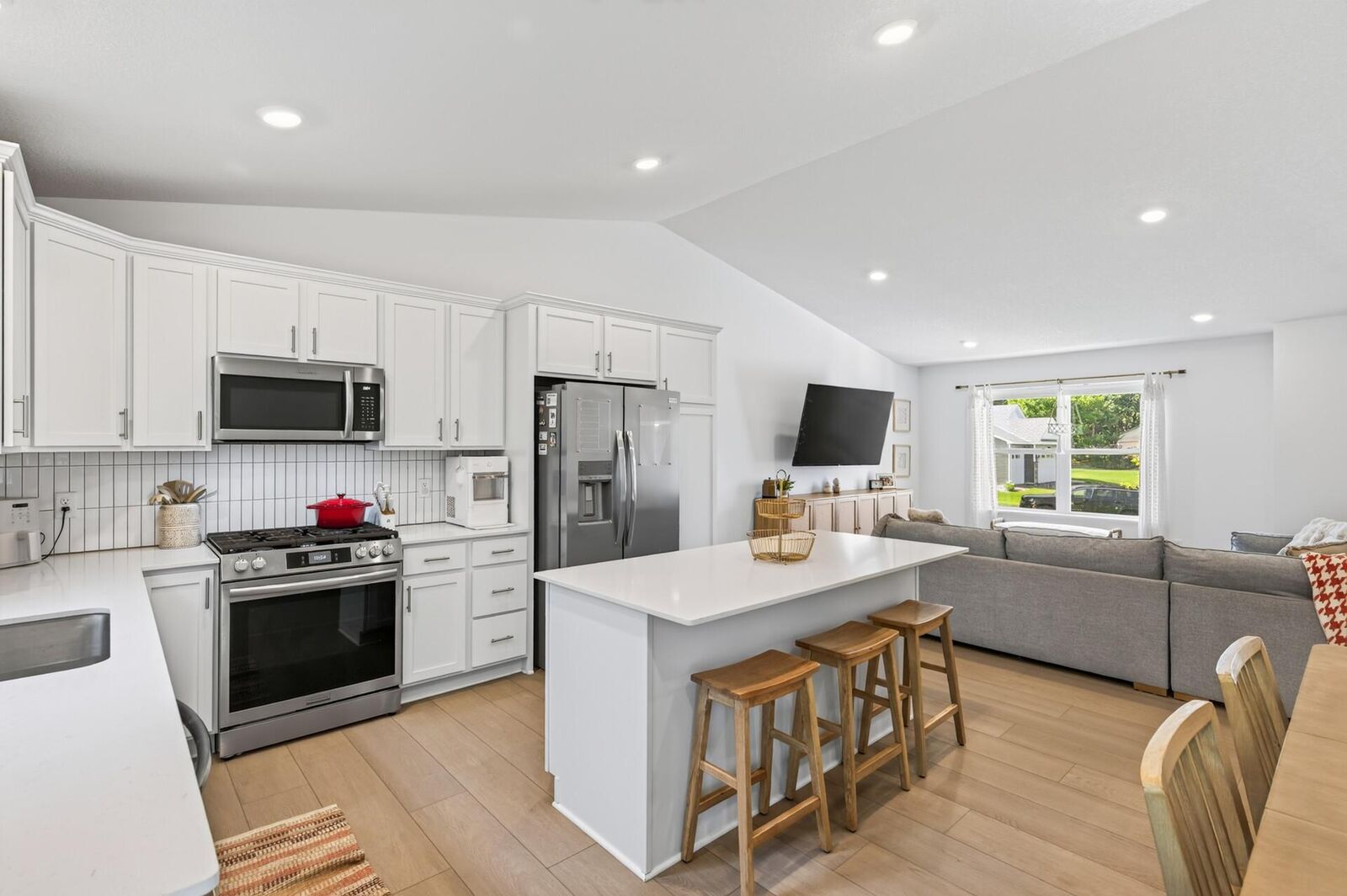 Property Photo: 12994 10th Avenue N MN 55398