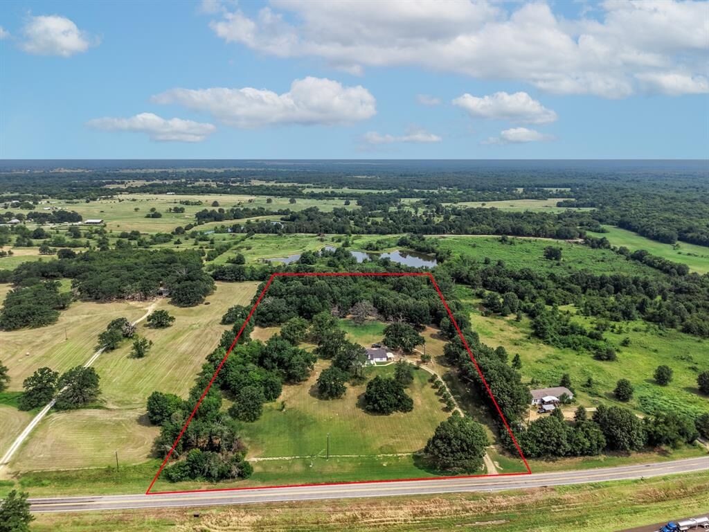 Property Photo: 6301 Interstate Highway 30 E TX 75482