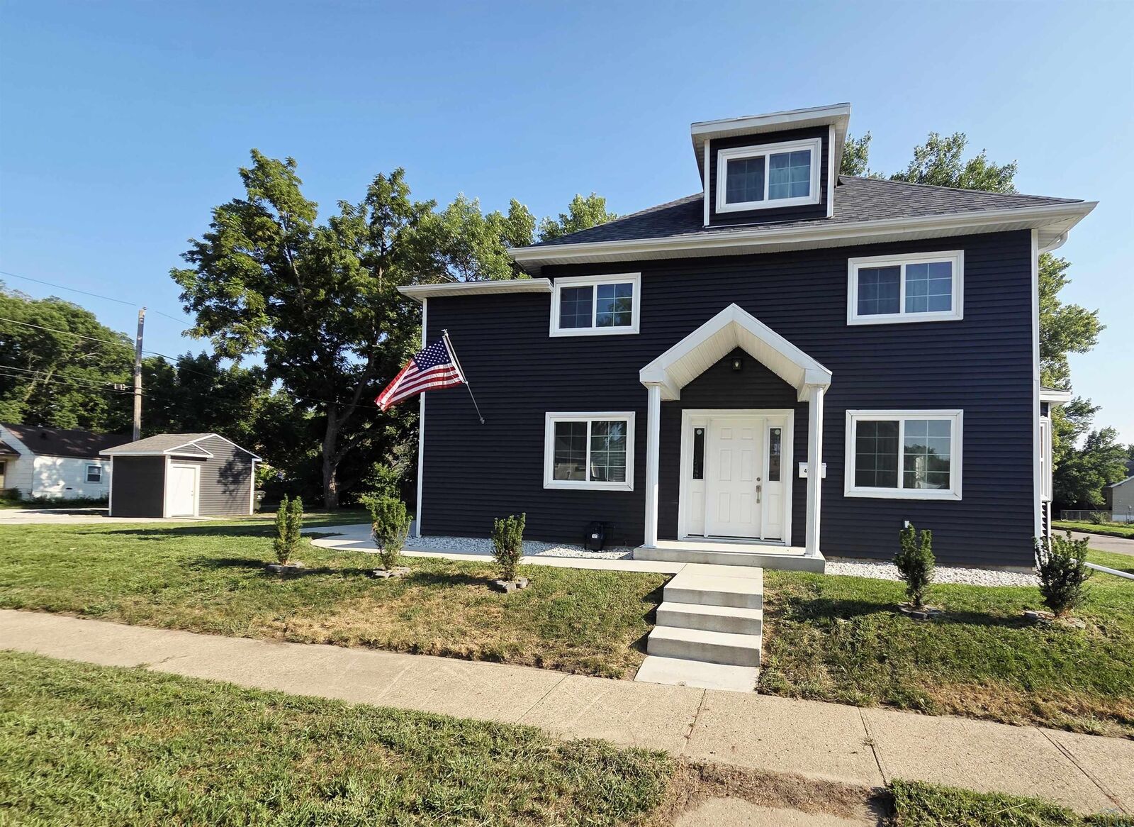 Property Photo:  4248-46 Harrison St.  IA 51108 