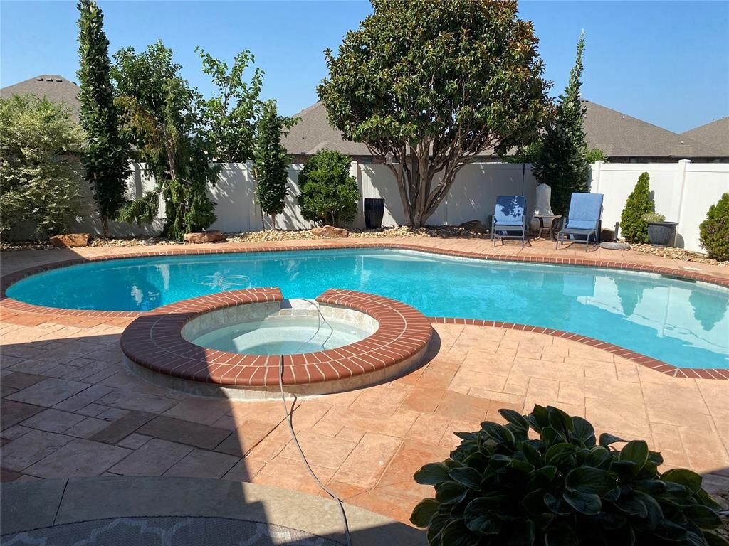 Property Photo:  10913 NW 118th Street  OK 73099 
