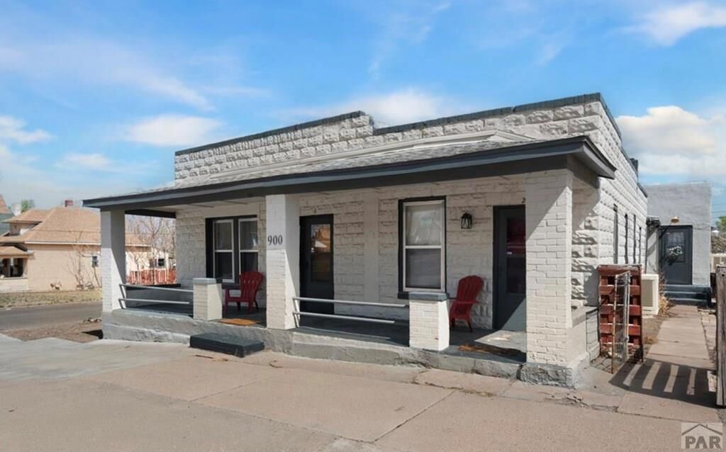 Property Photo:  900 Elm St  CO 81004 