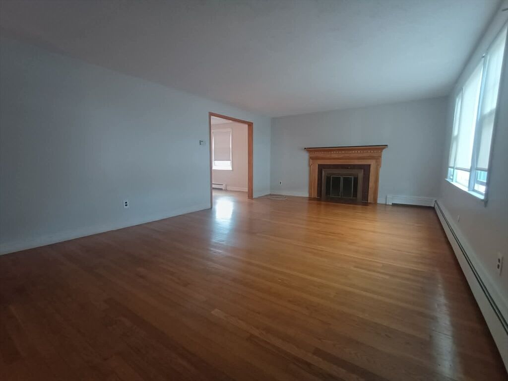 Property Photo: 51 Winter St C MA 02474