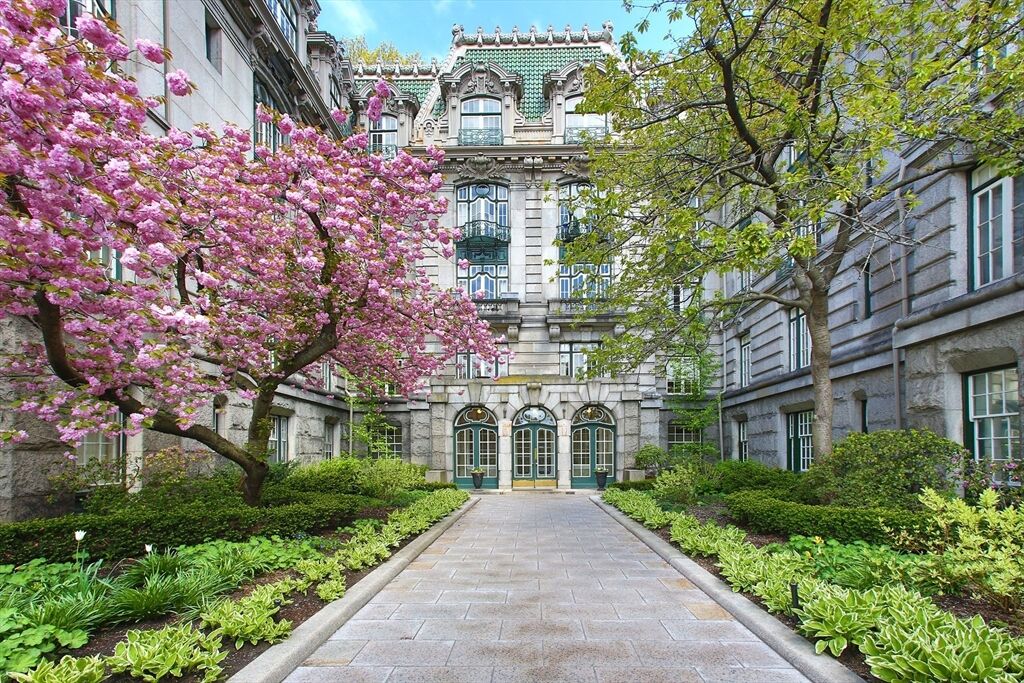 Property Photo: 1514 Beacon St 27 MA 02446