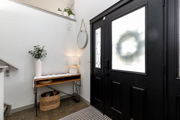Property Photo: 42 Hawthorne Way AB T0M 1R0