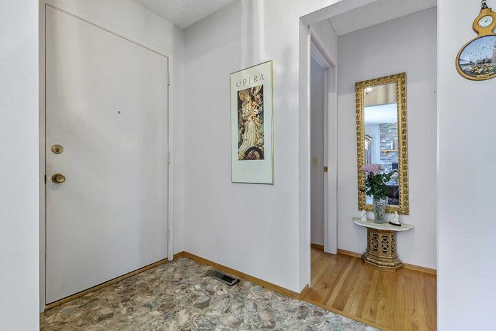 Property Photo: 832 Canna Crescent SW AB T2W 1N9