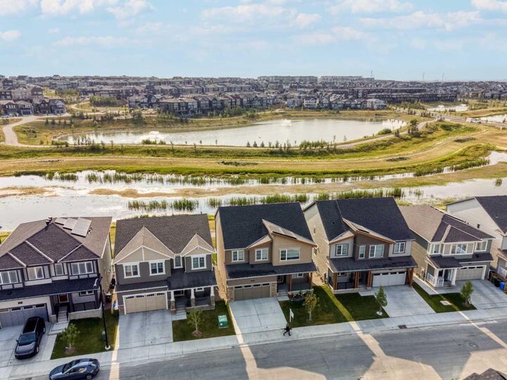 Property Photo: 155 Carringford View NW AB T3P 2G6