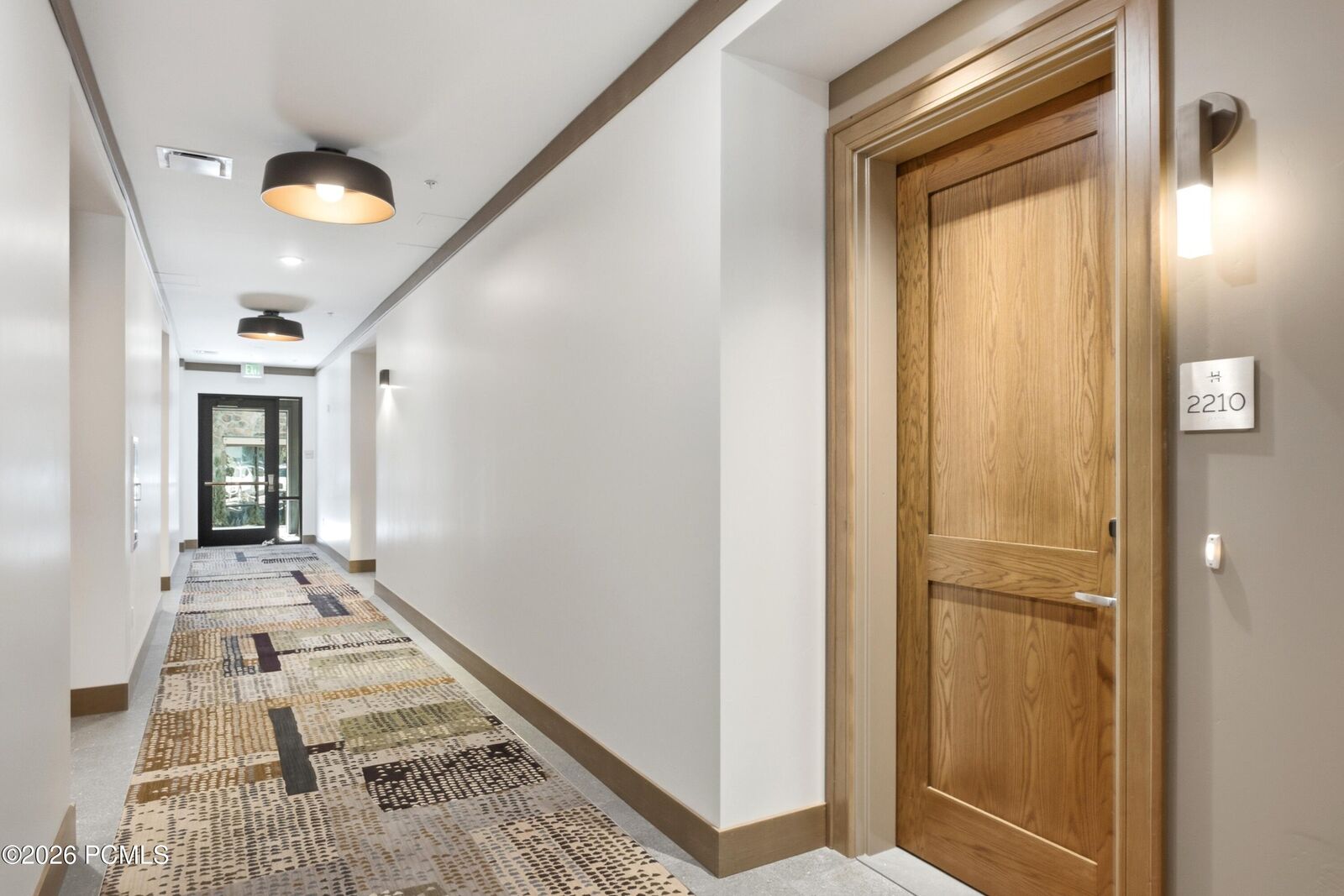 Property Photo:  700 N Homestead Drive Bldg 22 Unit 102  UT 84049 