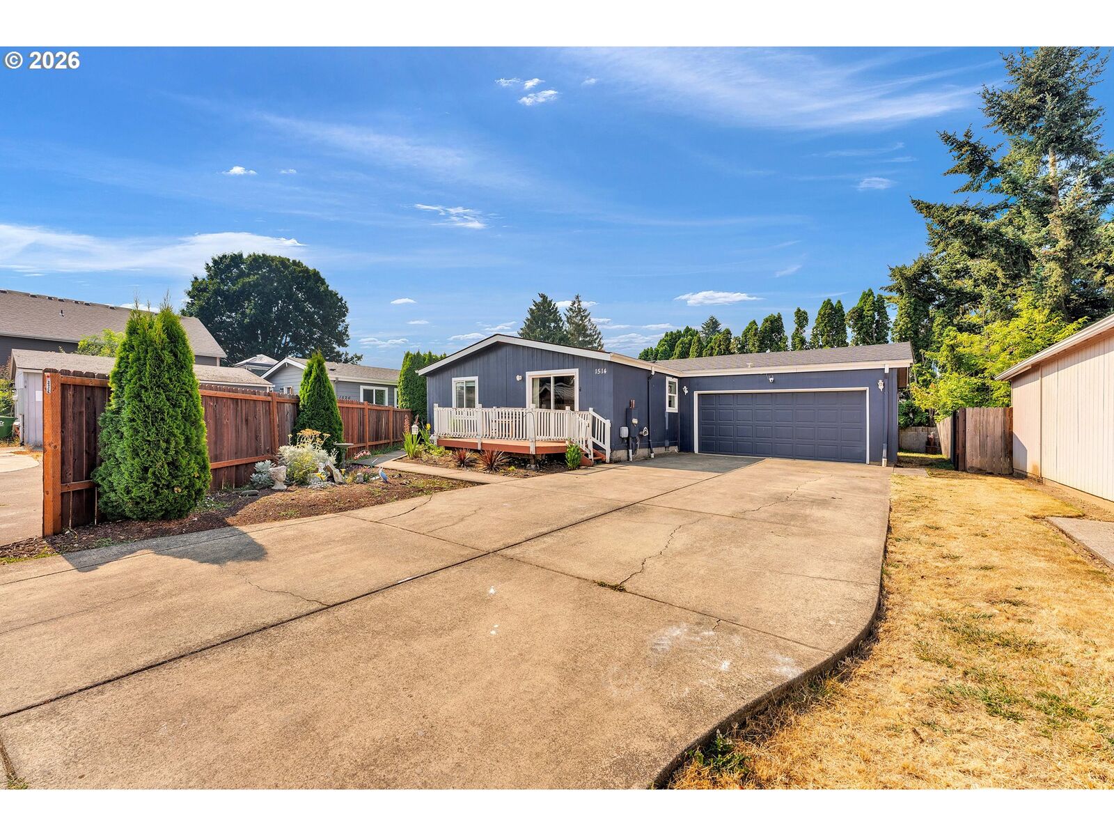 Property Photo:  1514 Granite St  OR 97071 