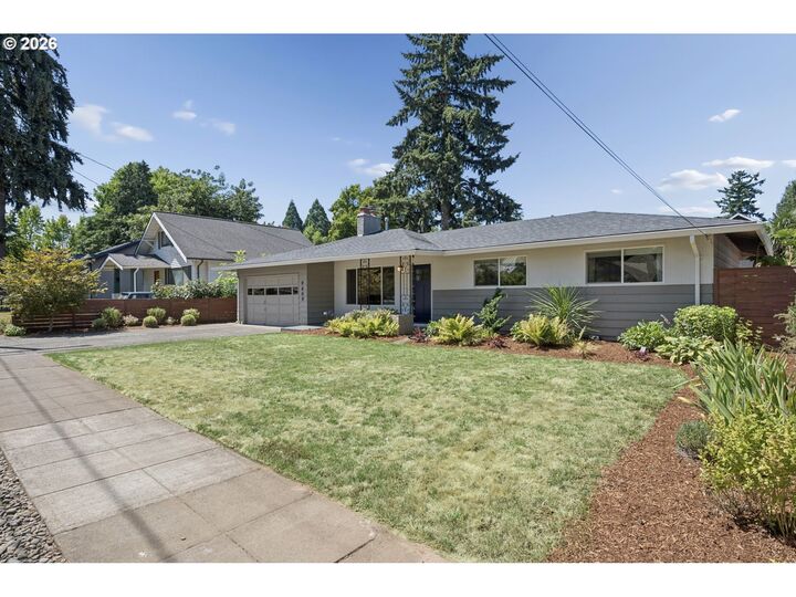 Property Photo:  9609 N Van Houten Ave  OR 97203 
