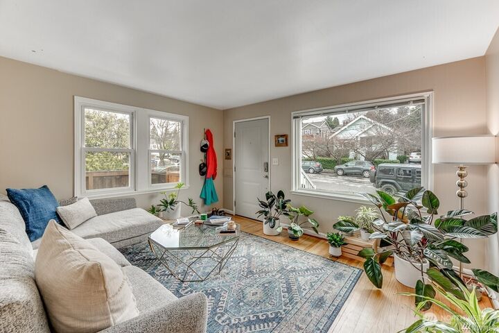 Property Photo: 6041 5th Avenue NW WA 98107