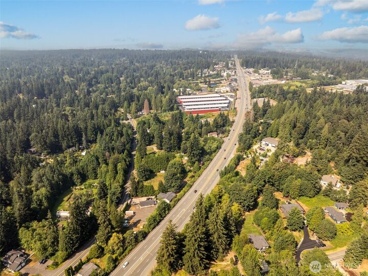 Property Photo:  18701  Snohomish Avenue  WA 98296 