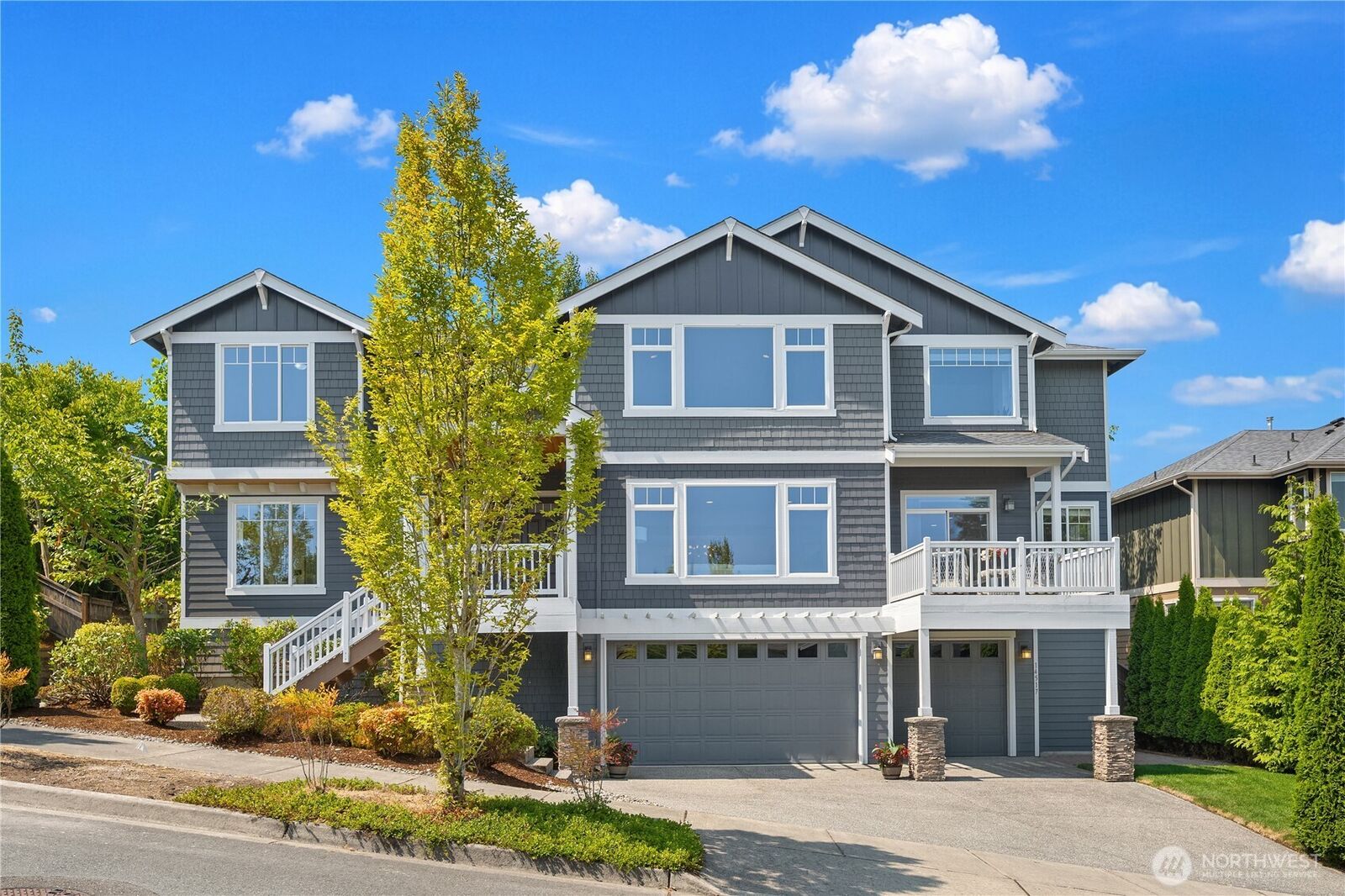 Property Photo:  14517  99th Avenue NE  WA 98011 