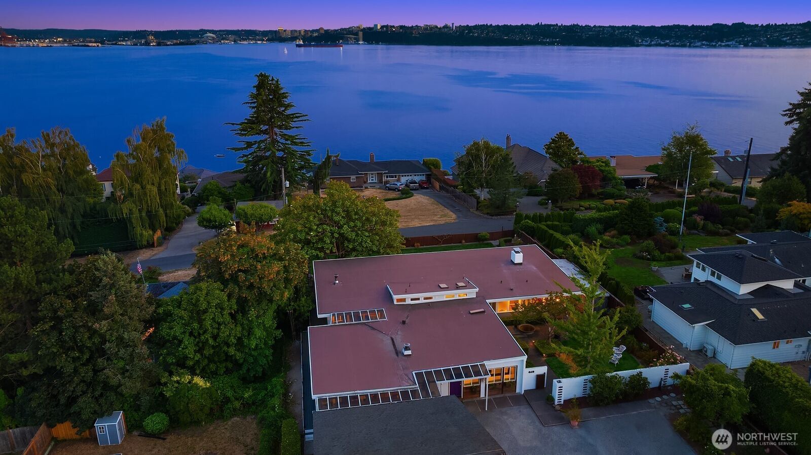 Property Photo: 618 Le-Lou-Wa Place NE WA 98422