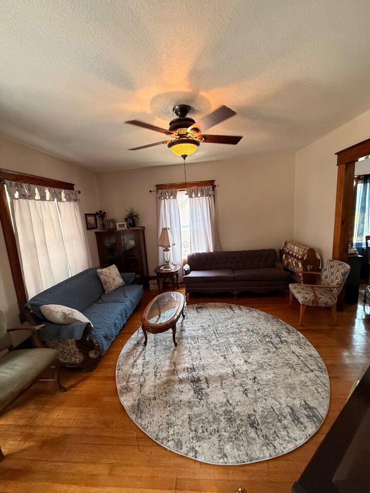 Property Photo: 211 N Plum KS 67004