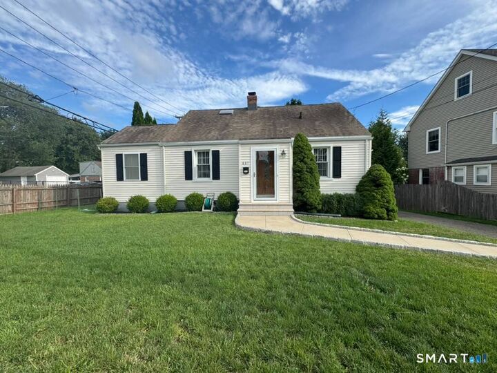 Property Photo:  681 Jennings Road  CT 06824 