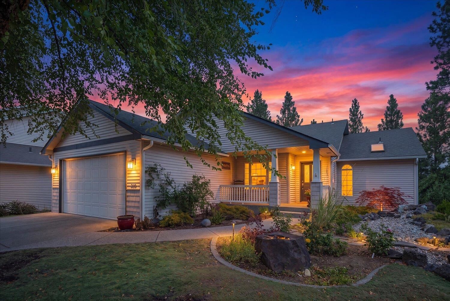 Property Photo:  310 W Auburn Crest Ct  WA 99224 