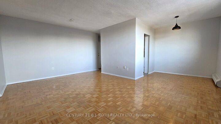 Property Photo:  98 Holgate Street 401  ON L4N 2T9 