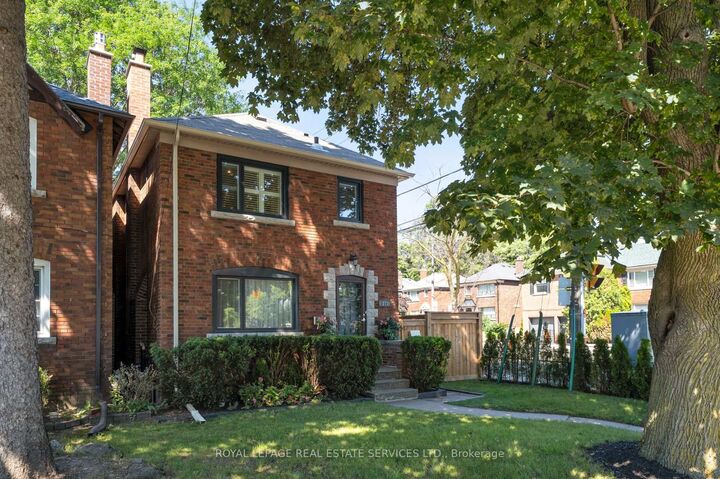 Property Photo: 272 Rumsey Road ON M4G 1P9
