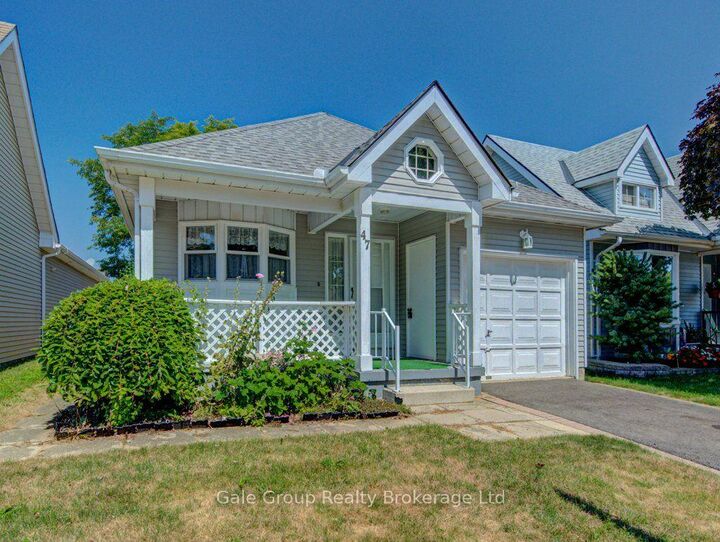 Property Photo: 47 Seres Drive ON N4G 5E9