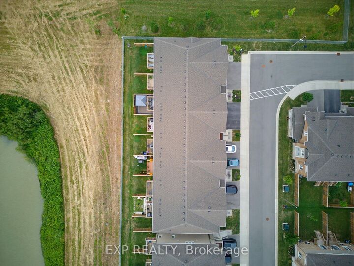Property Photo: 74 Laguna Village Crescent ON L0R 1P0