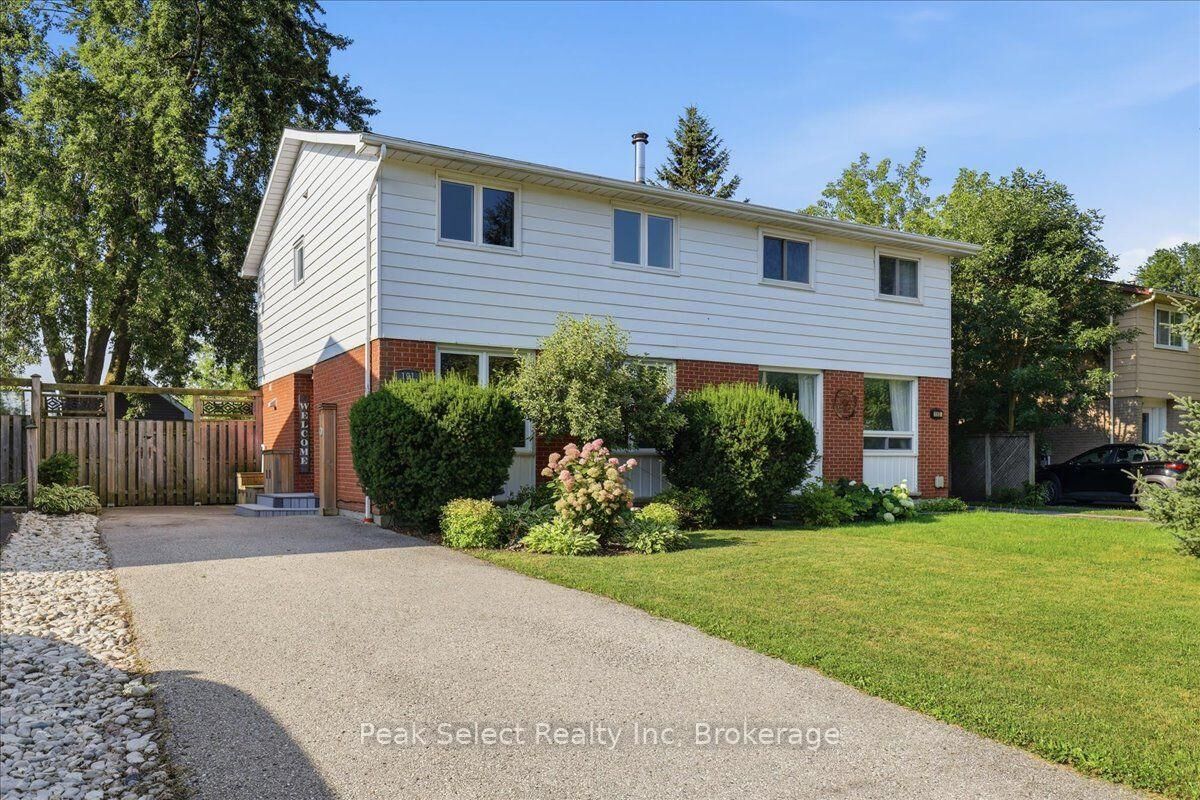 Property Photo: 191 Maple Avenue ON N5A 7G8