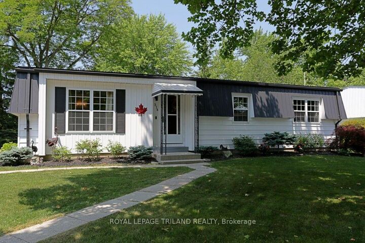 Property Photo: 314 Wyldwood Lane ON N0M 1T0