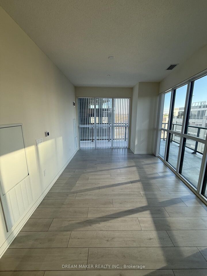 Property Photo: 38 Annie Craig Drive 511 ON M8V 0G9