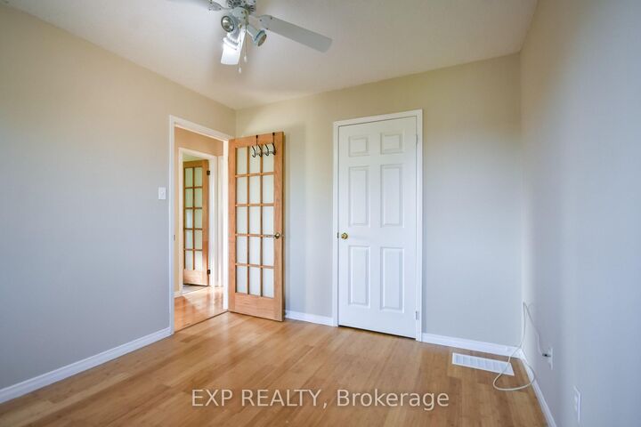 Property Photo: 157 Livingstone Street W ON L4N 7J7