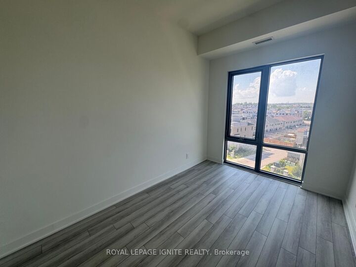 Property Photo:  51 Clarington Boulevard 620  ON L1C 7J8 