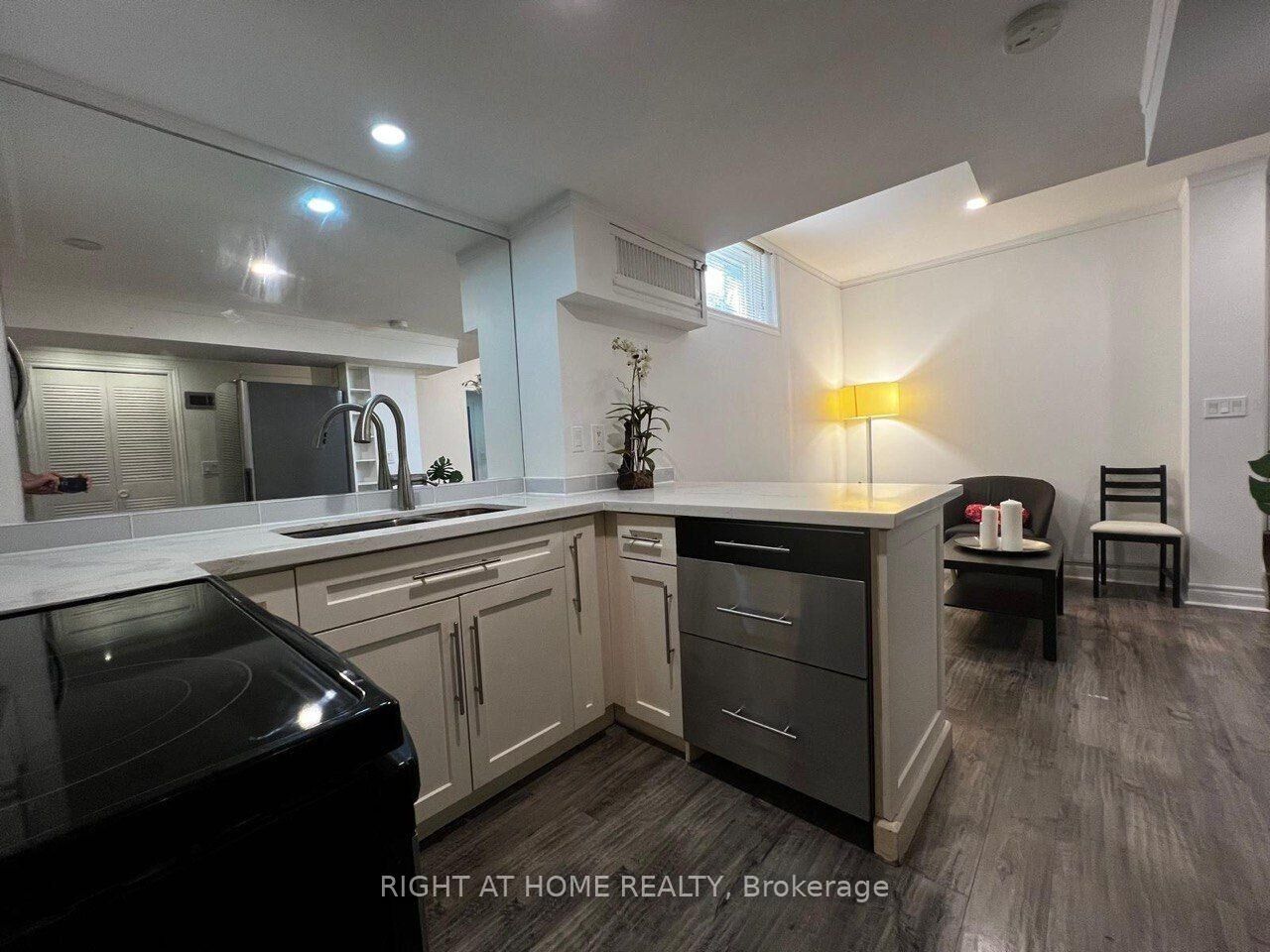Property Photo: 24 Jondan ( Basemnet) Crescent ON L3T 3Z5