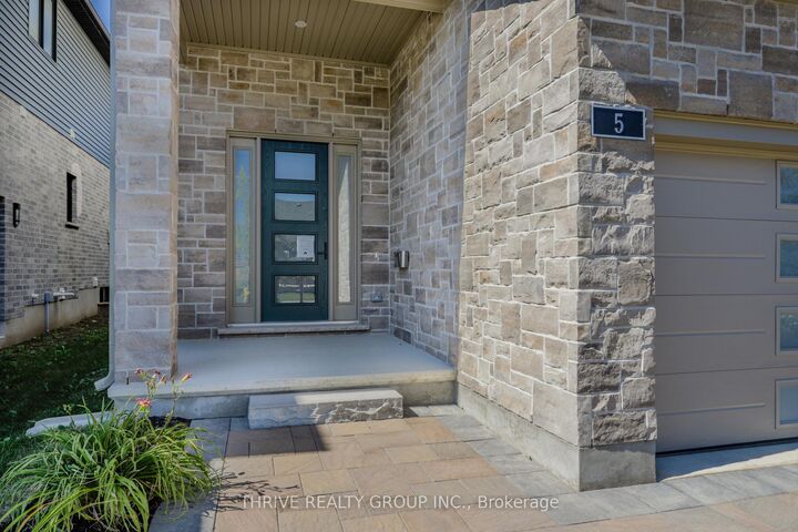 1061 Eagletrace Drive 5 — photo 1