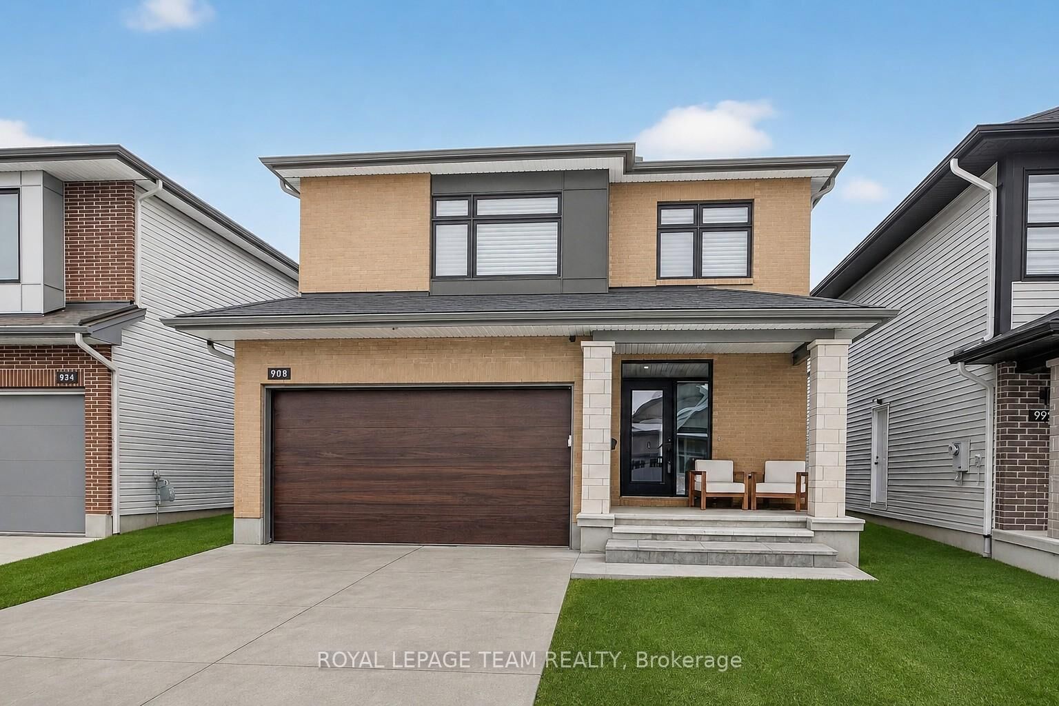 Property Photo:  988 Beckton Heights N/A  ON K2S 2X6 