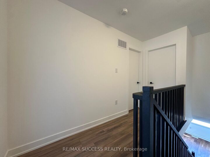 Property Photo: 49 Flan Boulevard ON L9J 0E1