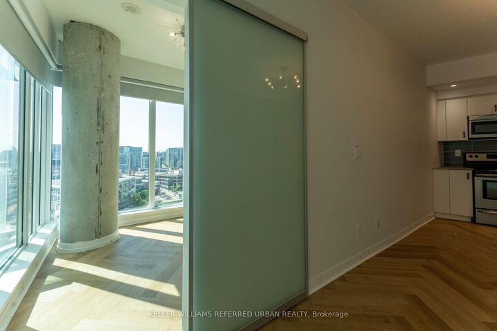 Photo de la propriété: 150 East Liberty Street 1614 ON M6K 3R5