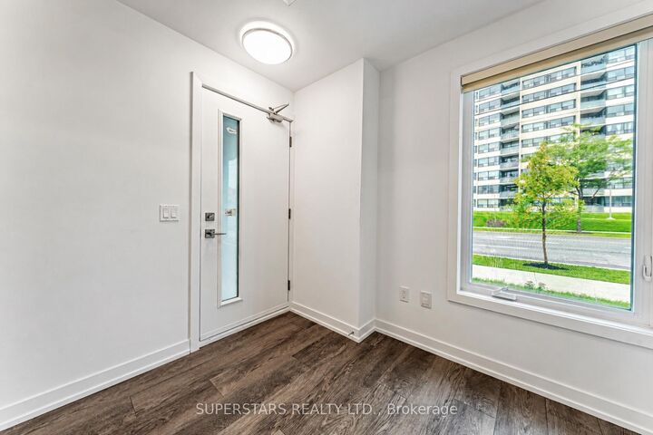 Property Photo: 3069 Pharmacy Avenue 14 ON M1W 2H1