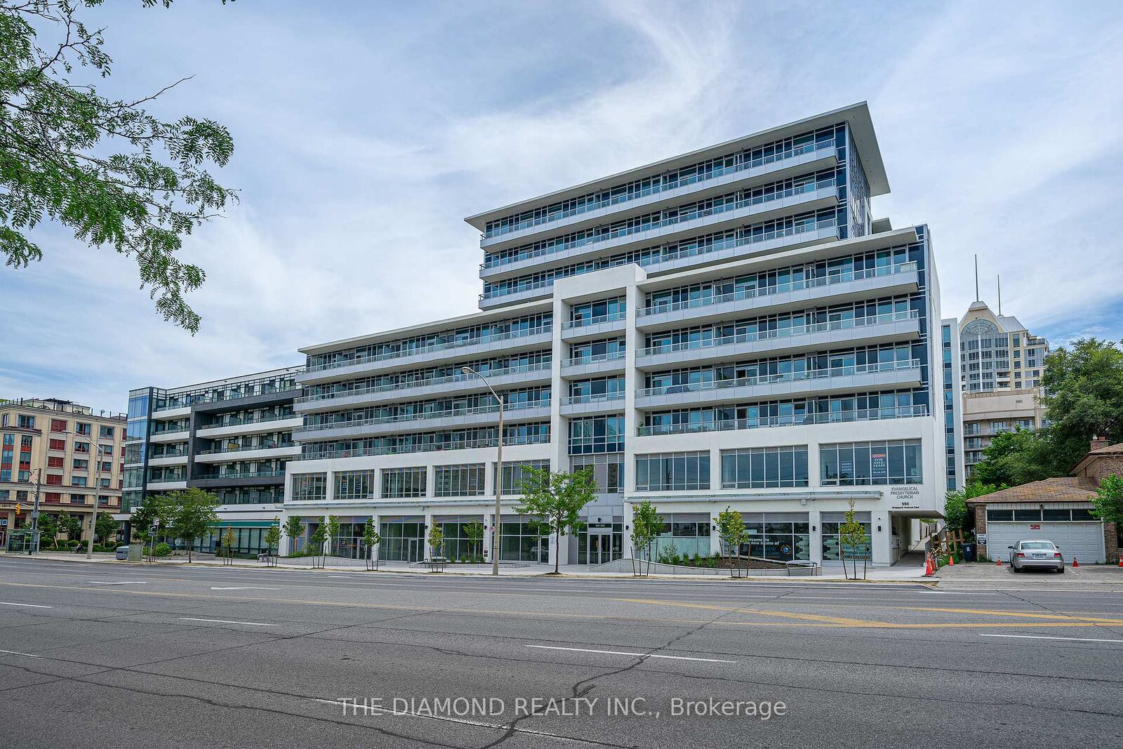 Property Photo: 591 Sheppard Avenue E 635 ON M2K 0G2