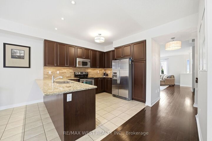 Property Photo: 12481 Kennedy Road ON L7C 3P4