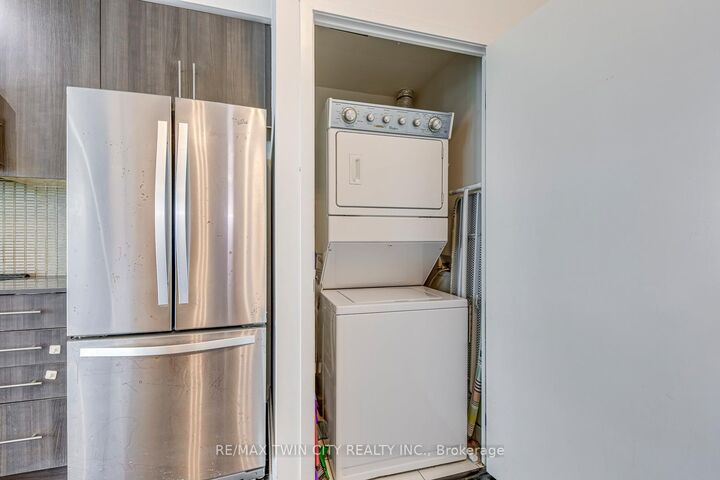 510 Curran Place 511 — photo 1