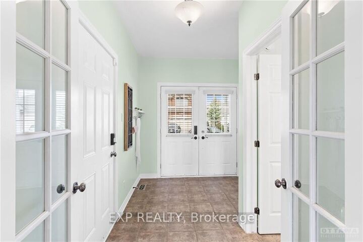 Property Photo: 254 Flodden Way ON K2G 7E1