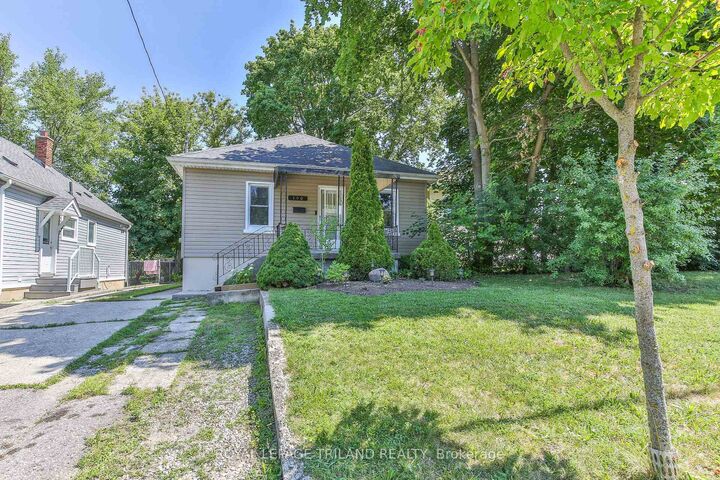 Property Photo: 190 Taylor Street ON N5Y 2J4