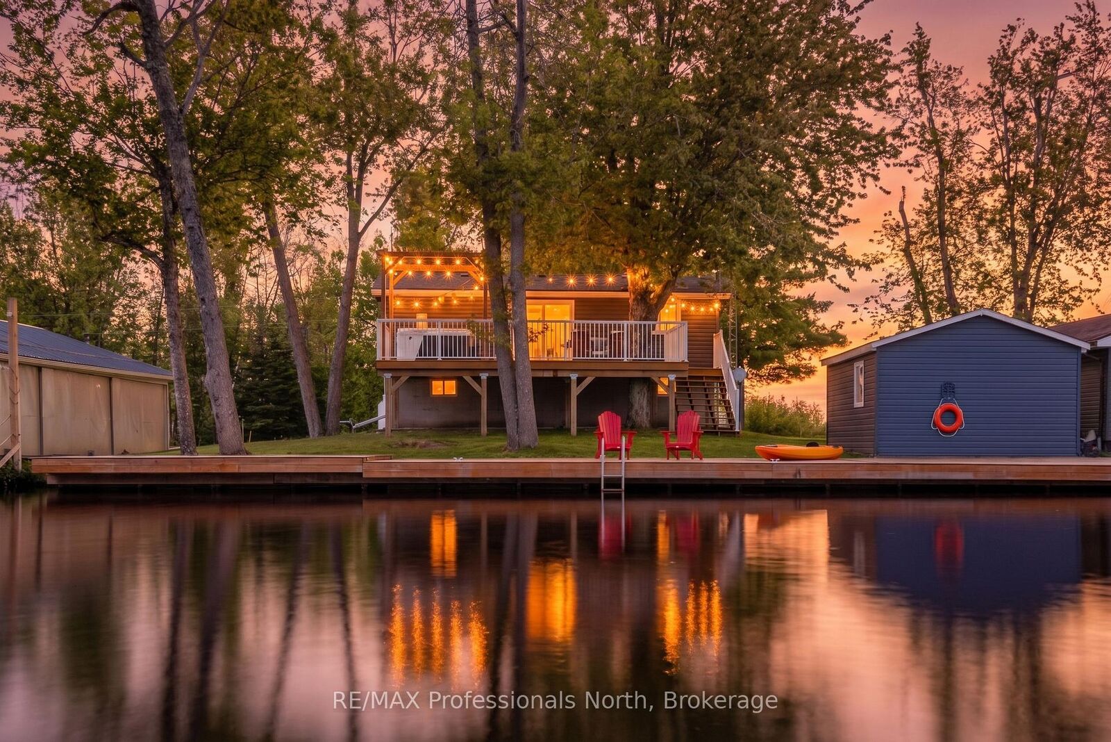 Property Photo: 284 Moorings Drive ON K0M 1N0
