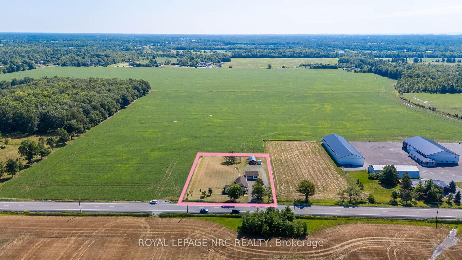 Photo de la propriété:  3667 Miller Road  ON L3K 5V5 