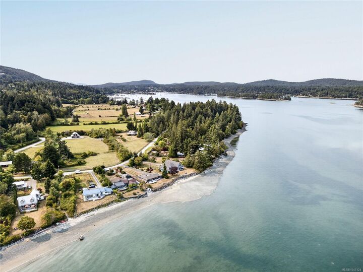 Property Photo: 287 Price Rd BC V8K 2E9